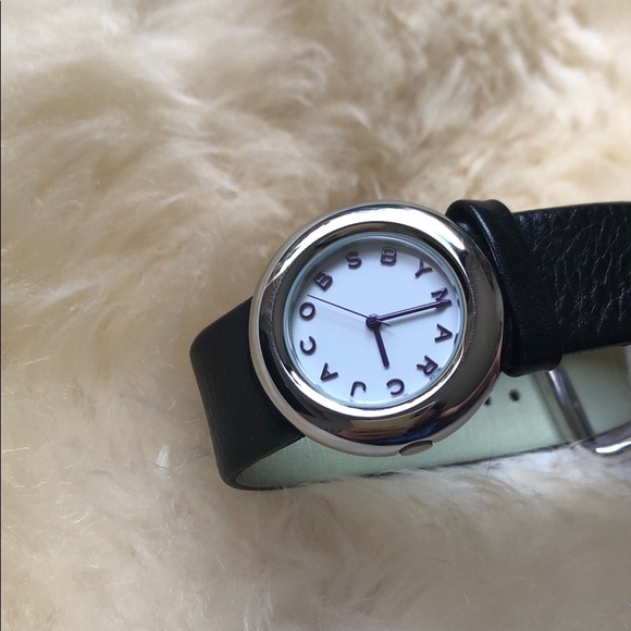 Marc Jacobs Watch - Picture 6 of 6